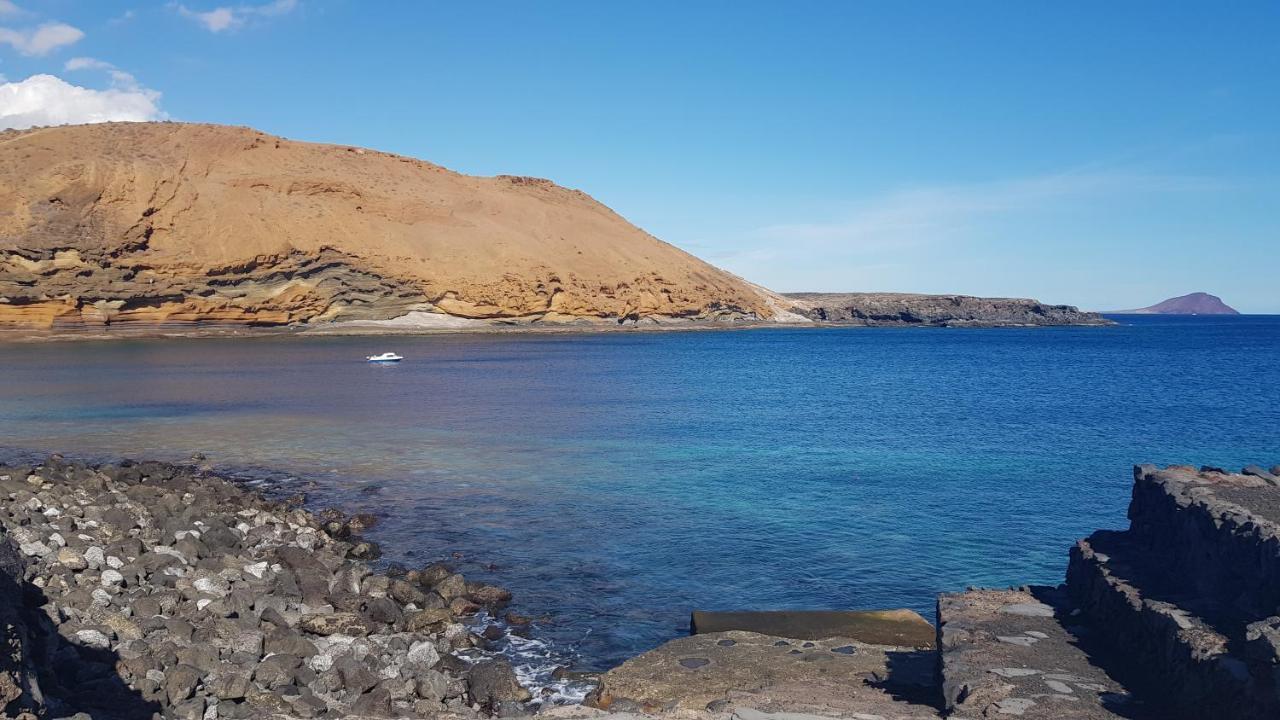 Sea Mountain In Atlantico Lägenhet Costa Del Silencio Exteriör bild